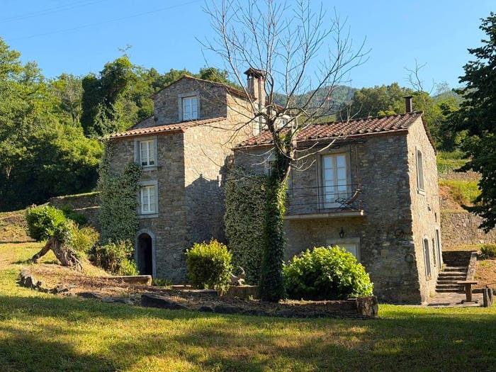 Casa con 6 locali in vendita in Via Molino del Piano, Colombiera Molicciara, Castelnuovo Magra