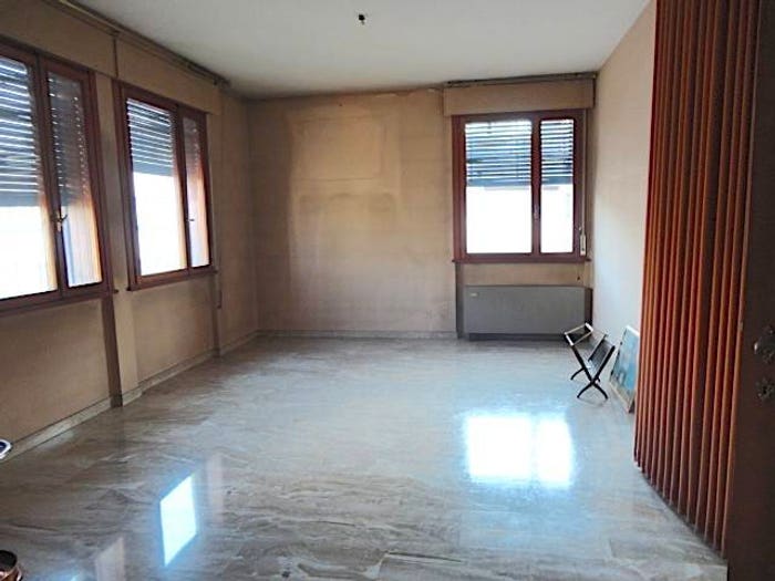 Appartamento quadrilocale in vendita in Largo Europa, Savonarola Ponte Molino, Padova