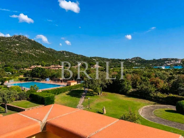 Appartamento trilocale in vendita in Via Marinella, Rudalza, Olbia