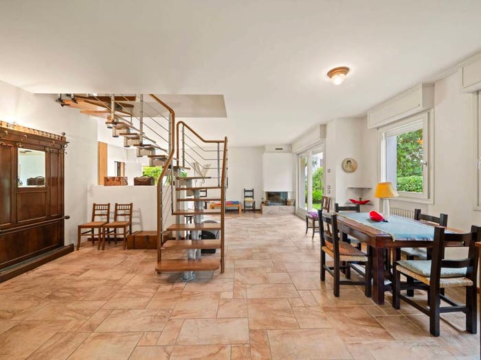 Appartamento con 6 locali in vendita in Via Dante Alighieri, Desenzano Centro, Desenzano del Garda