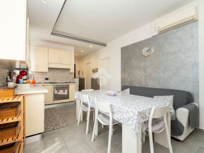 Appartamento trilocale in vendita in Via Martin Luther King, Centro, Caselle Torinese