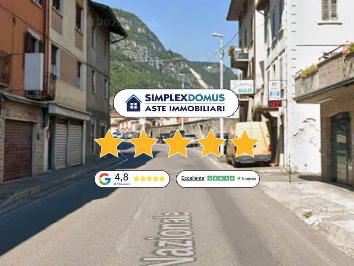 Appartamento con 6 locali in vendita in Via VITTORIO VENETO, Piamborno, Piancogno