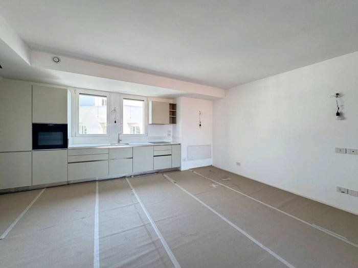 Appartamento trilocale in vendita in Via Marcello Nizzoli, Bande Nere, Milano