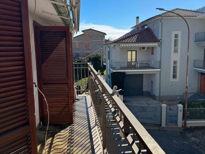 Casa quadrilocale in vendita in Via Agostino Fusco, Centro, Morano Calabro