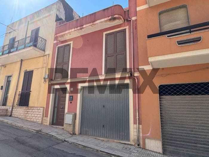 Casa con 6 locali in vendita in via Palestro, Centro, Pachino