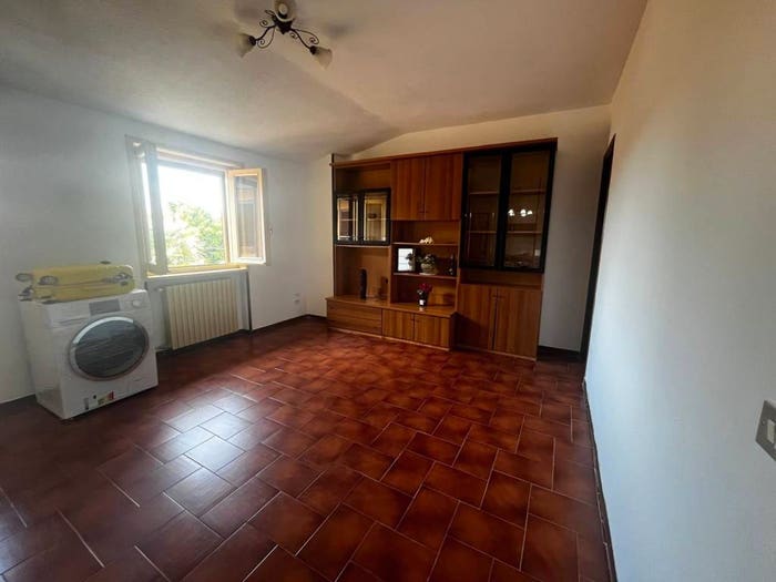 Appartamento con 6 locali in vendita in Via Silvio Pellico, Casalbellotto, Casalmaggiore