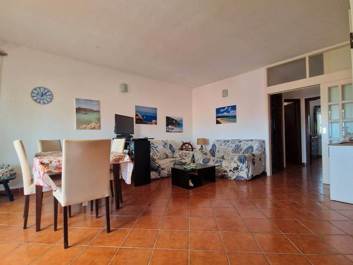Appartamento trilocale in vendita in Via Don Vico, La Maddalena
