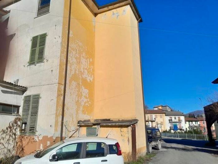 Casa con 6 locali in vendita in Via Aurelia, Borghetto di Vara