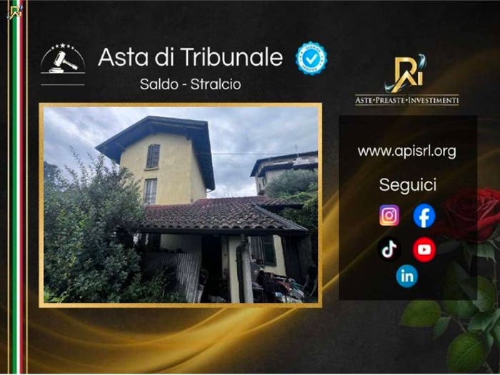 Appartamento trilocale in vendita in Via Della Chiesa, Centro, Luino