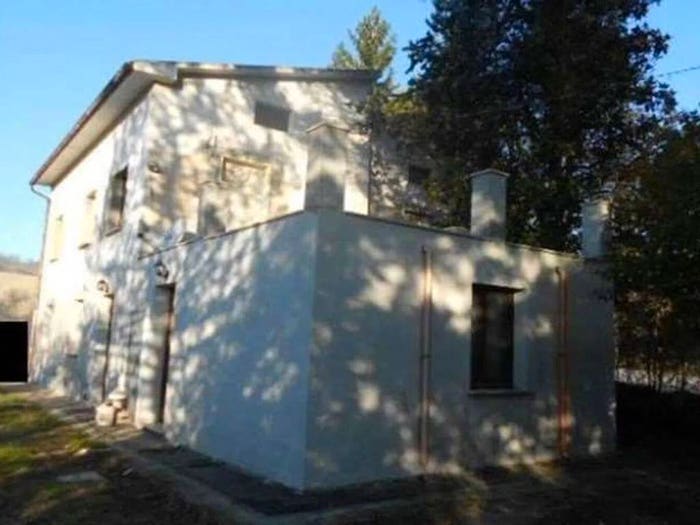 Appartamento con 6 locali in vendita in Via Cavallara, Mondavio