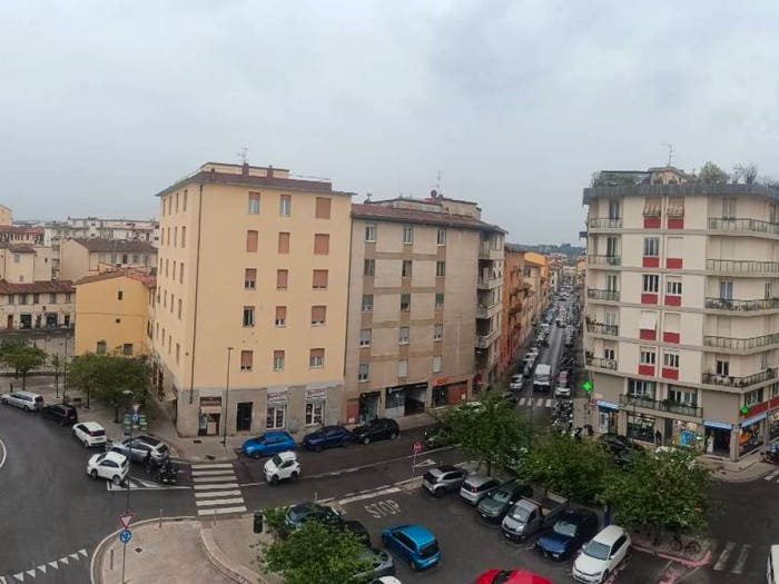Appartamento con 6 locali in vendita in Piazza San Iacopino, Porta al Prato San Jacopino, Firenze