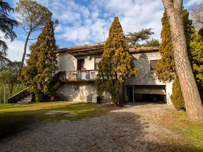 Casa con 6 locali in vendita in Via San Rocco, Centro, Calolziocorte