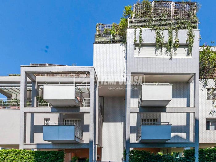 Appartamento trilocale in vendita in Via Derganino, Bovisa, Milano
