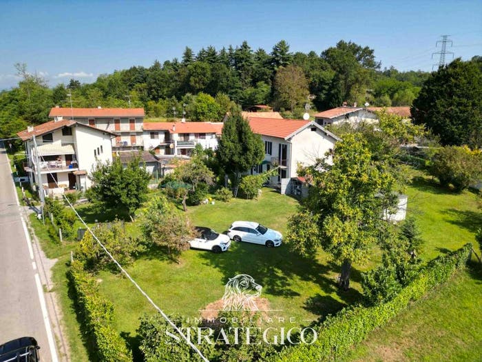 Casa con 6 locali in vendita in Località Boscarolo, Cascina Boscarolo, Comignago