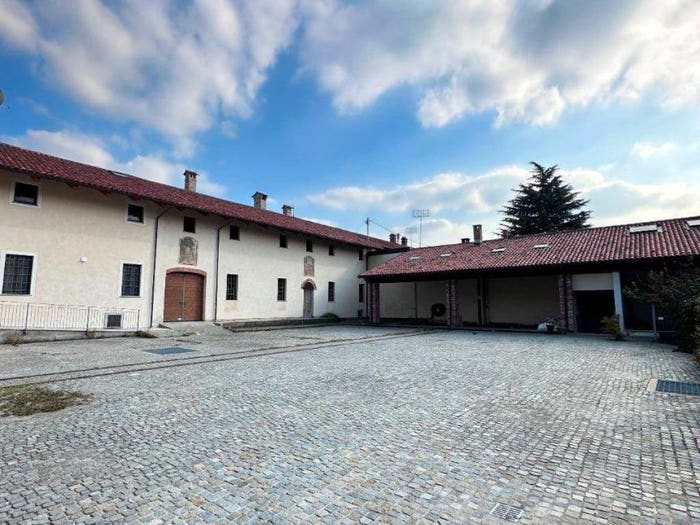 Casa quadrilocale in vendita in Via Torre Frati, Madonna delle Grazie Bombonina, Cuneo
