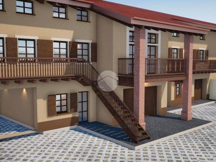 Casa con 5 locali in vendita in Via Bollengo, Ivrea