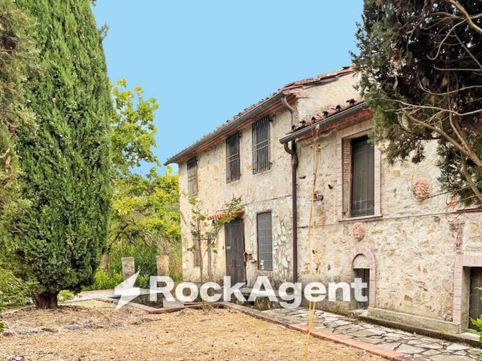 Casa con 6 locali in vendita in Via della Chiesa XXII, Ponte a Moriano, Lucca