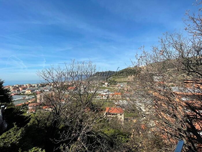 Appartamento trilocale in vendita in via romana, Centro, Vallecrosia