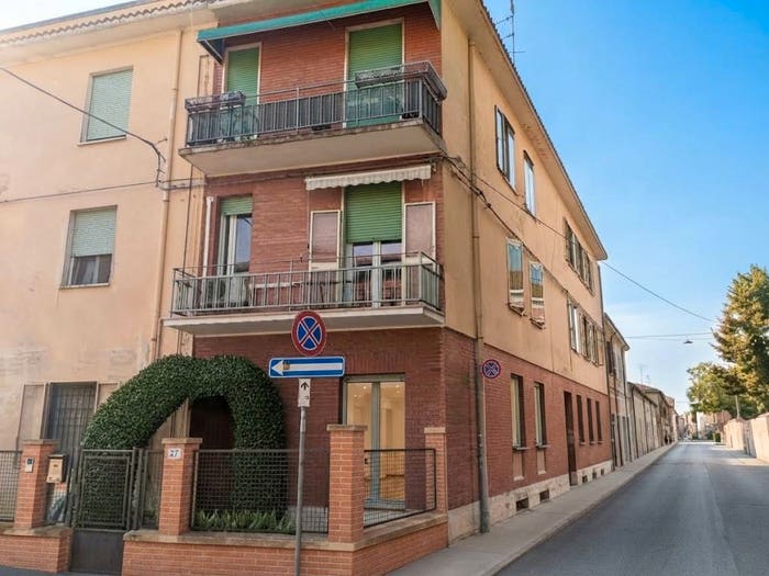 Appartamento bilocale in vendita in Via Monsignor Ruggero Bovelli, Centro Storico, Ferrara