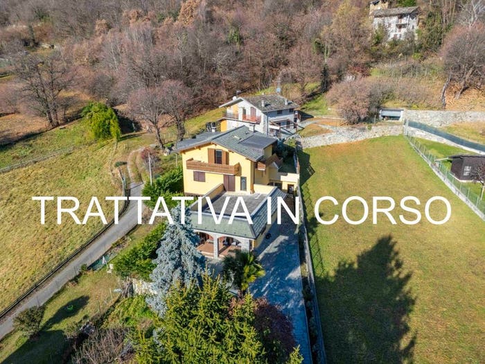 Casa con 6 locali in vendita in Via Rodola, Centro, Tresivio