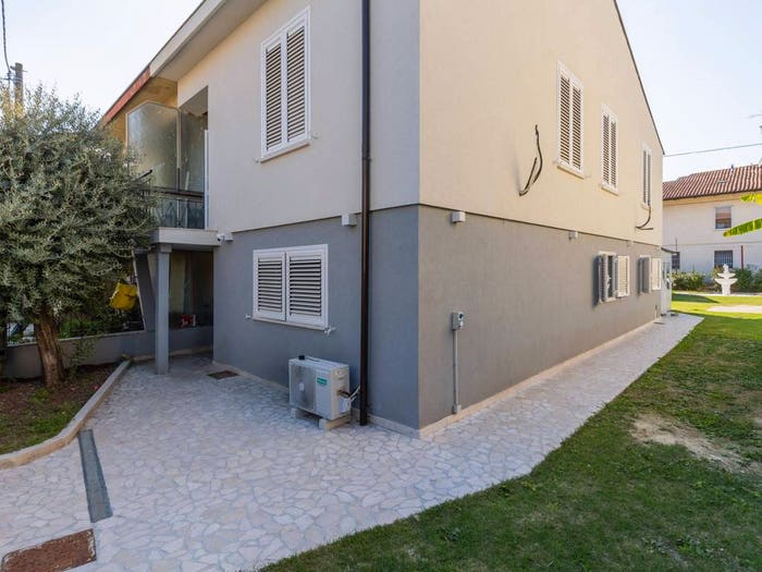 Casa con 6 locali in vendita in Via Eligio Ricci, Ponte Nuovo Madonna dell'Albero, Ravenna