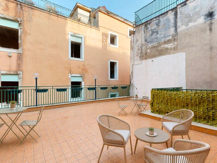 Appartamento bilocale in vendita in Vico dei Corrieri, Porto Municipio, Napoli