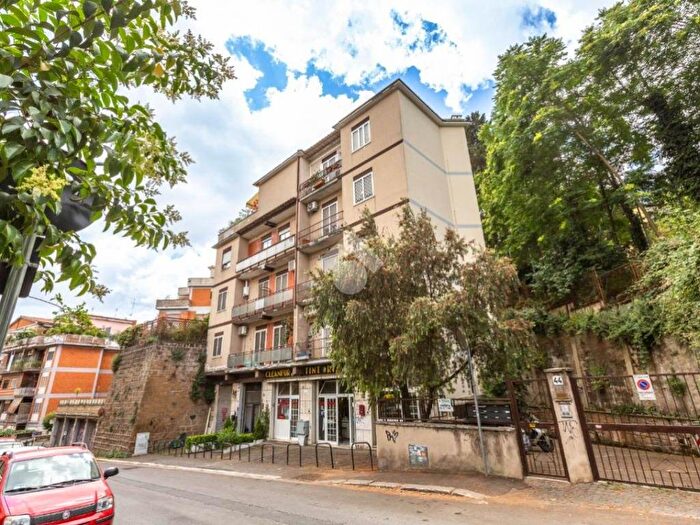 Appartamento trilocale in vendita in Via della divisione torino, Cecchignola Giuliano Dalmata, Roma