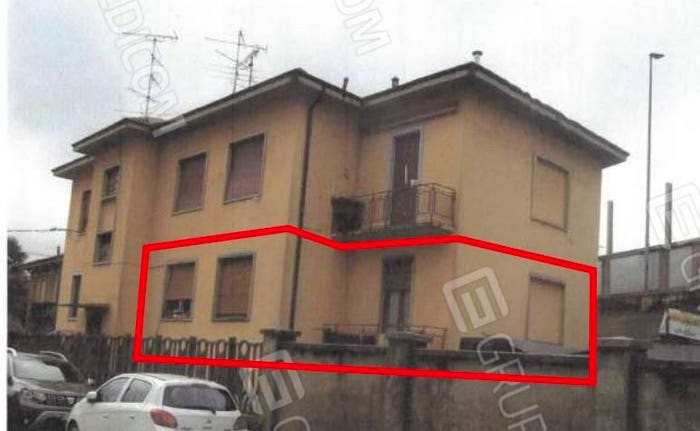 Appartamento trilocale in vendita in Via Arnaldo Fusinato, Cedrate, Gallarate