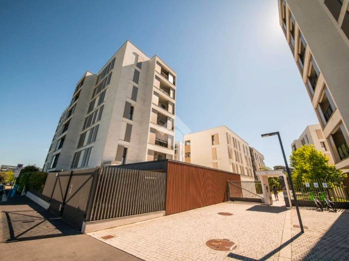Appartamento trilocale in vendita in Via Eugenio Colorni, Viale Ungheria Mecenate, Milano