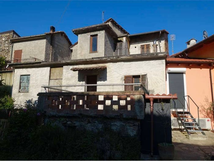 Appartamento quadrilocale in vendita in Borgata Ponte, Villafranca, Garlenda