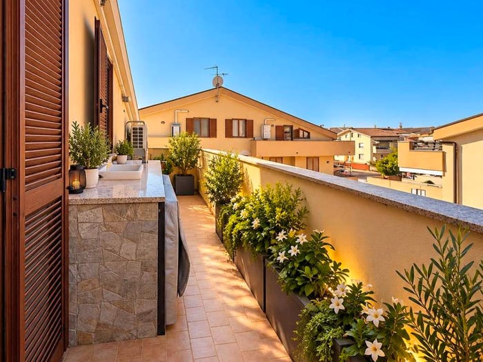 Appartamento trilocale in vendita in Via Rita Montagnana, Olmedo