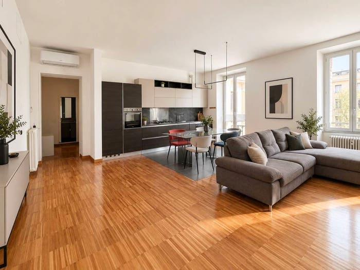 Appartamento quadrilocale in affitto in Via Giulio Uberti, Indipendenza, Milano