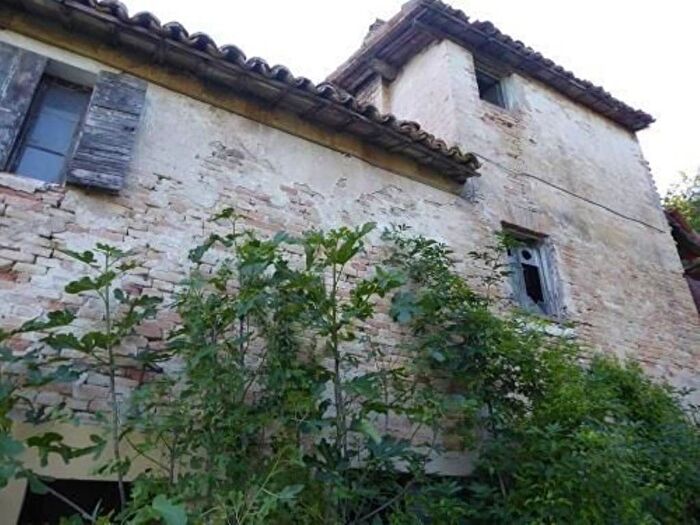 Casa con 6 locali in vendita in Strada Provinciale Urbinate, Trasanni, Urbino