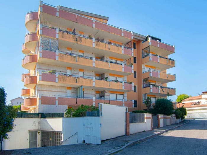 Appartamento bilocale in vendita in Via Monte Petroso, Ospedale, Pescara