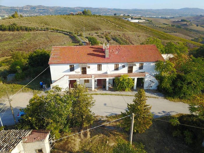 Casa con 6 locali in vendita in Contrada Minghetti, Cellino Attanasio