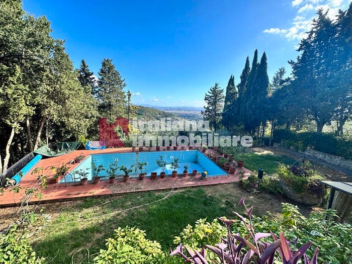 Appartamento con 6 locali in vendita in Via di Serpiolle, Serpiolle, Firenze