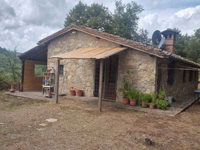 Casa con 5 locali in vendita in Strada Comunale della Badiola, Radda in Chianti