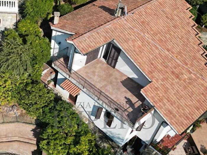 Casa con 6 locali in vendita in Via Bellavista, Centro, Vallecrosia