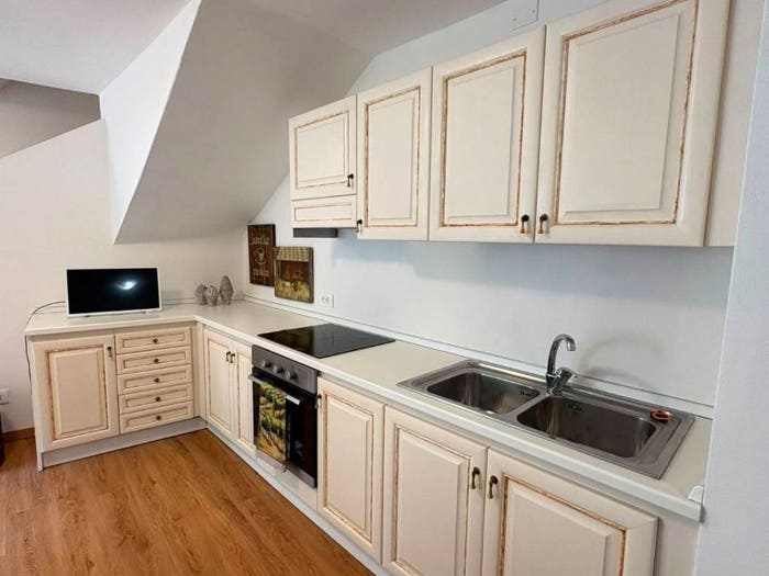 Casa trilocale in vendita in Via Antonio Locatelli, Centro, Castione della Presolana