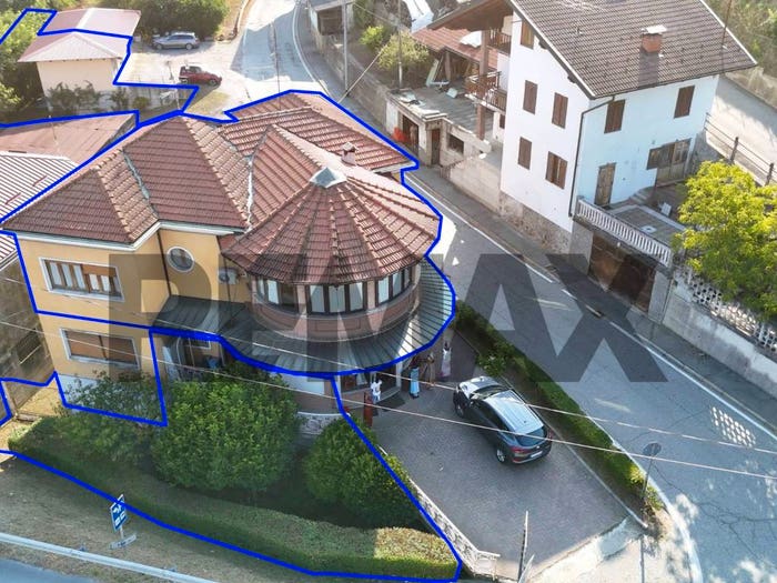 Appartamento con 6 locali in vendita in Via Guglielmo Marconi, Centro, Salussola