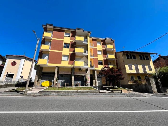 Appartamento quadrilocale in vendita in Via C Botta, Centro, Castellamonte