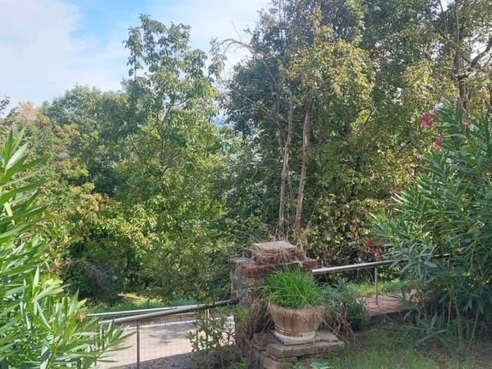 Casa con 5 locali in vendita in Gropparello