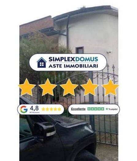 Casa con 6 locali in vendita in strada montagna, Picerno