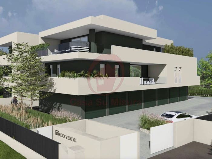 Appartamento quadrilocale in vendita in Via Corsica, Camin, Padova