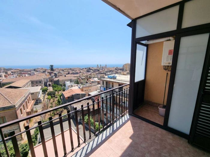 Appartamento trilocale in vendita in Via Giovanni Verga, San Cosmo Corso Italia Piazza Dante, Acireale