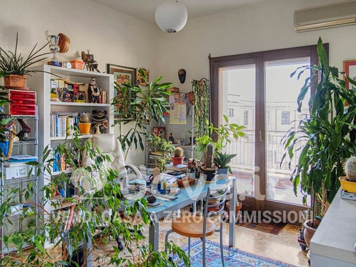 Appartamento quadrilocale in vendita in Via Mario Greco, San Leonardo, Catanzaro