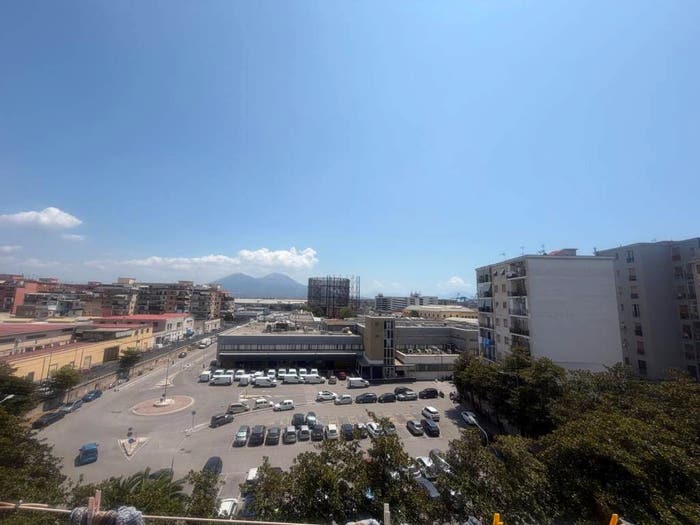 Appartamento quadrilocale in vendita in Strettola Sant'Anna alle Paludi, Zona Industriale Marina, Napoli