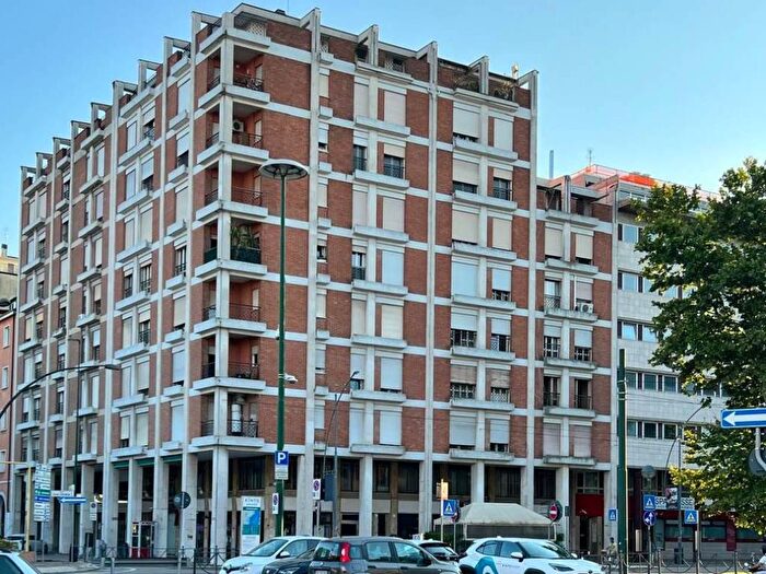 Appartamento con 6 locali in vendita in Piazza XXVII Ottobre, Mestre, Venezia