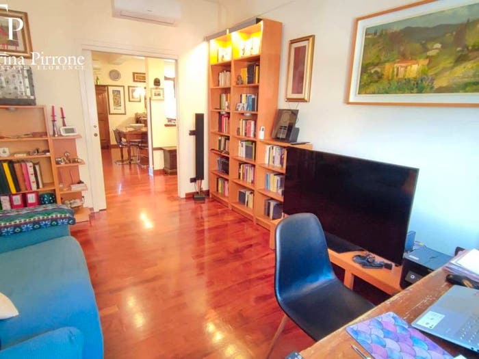 Appartamento con 6 locali in vendita in via Kiev, Europa, Firenze