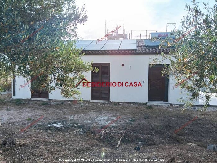 Casa con 6 locali in vendita in Via Passo Casale, Buseto Palizzolo